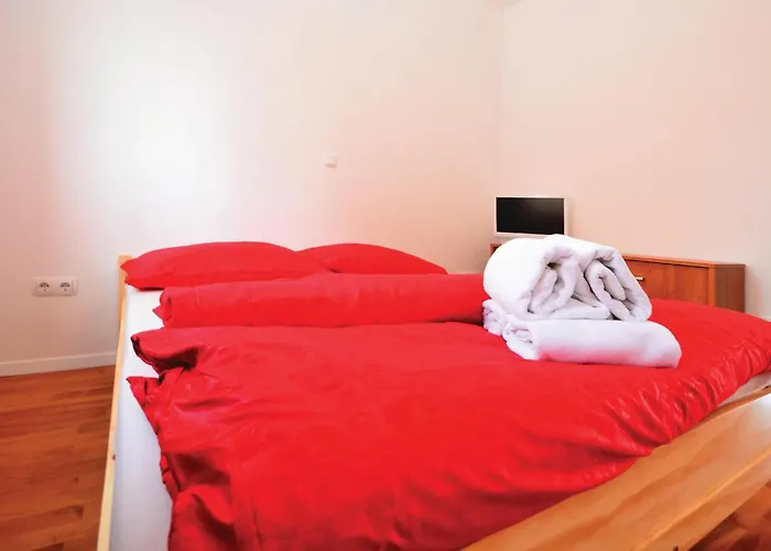 Stunning In With Wifi Apartman Nin