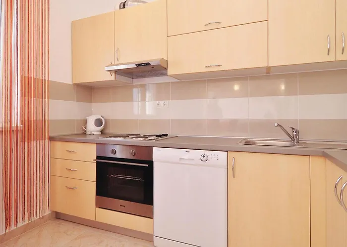 Apartment Stunning In With Wifi Nin